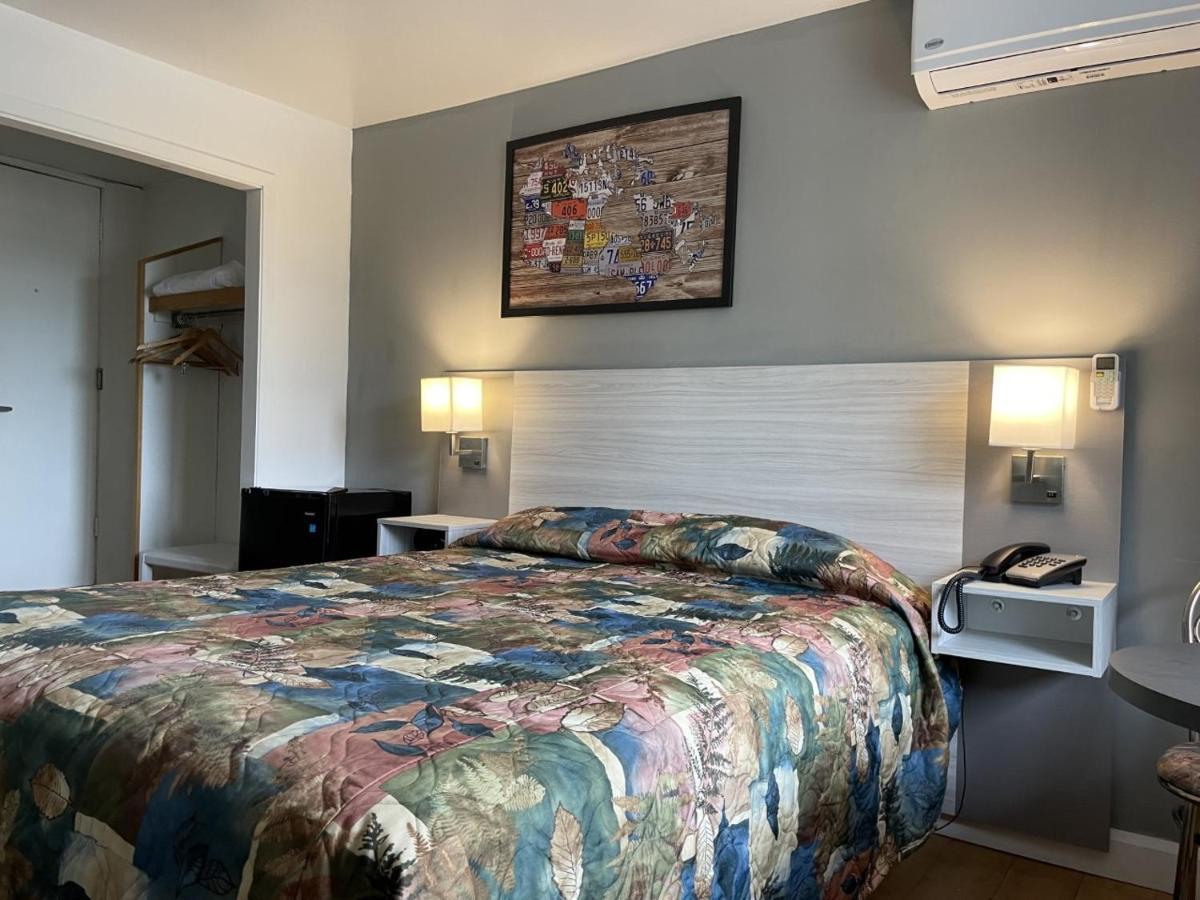 Hotel Motel Le Regent Québec Zewnętrze zdjęcie