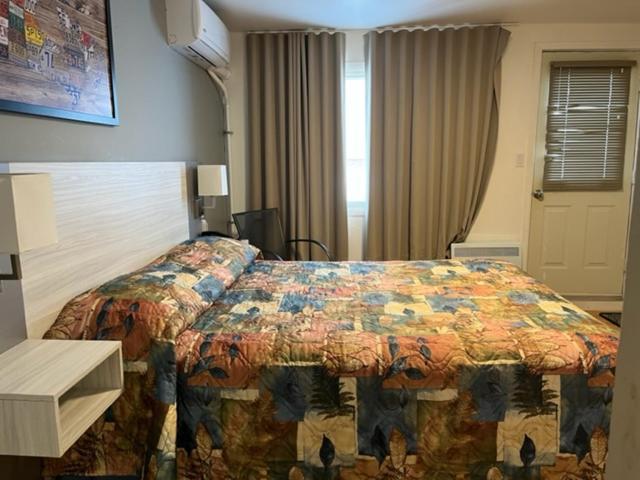 Hotel Motel Le Regent Québec Zewnętrze zdjęcie