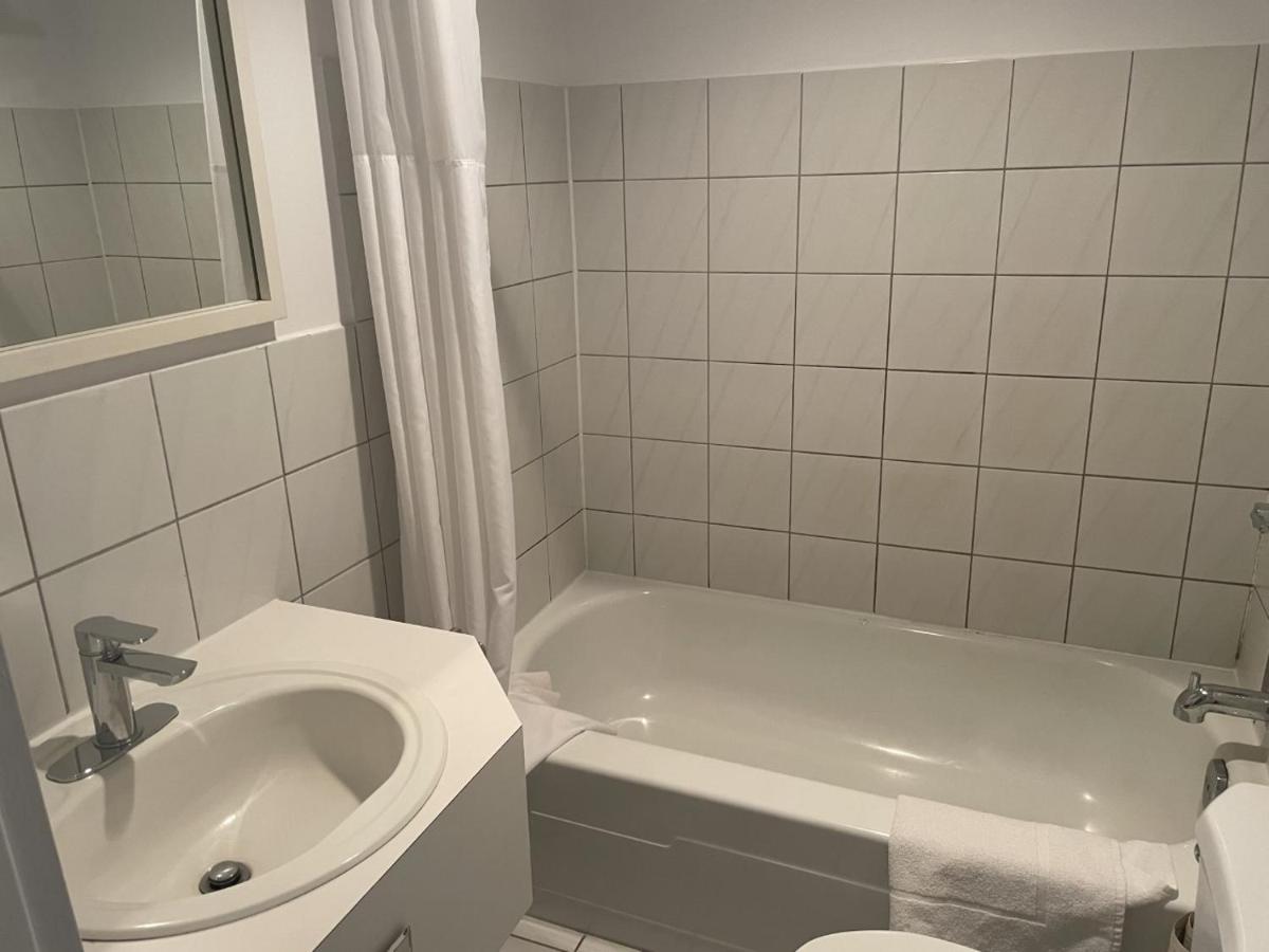Hotel Motel Le Regent Québec Zewnętrze zdjęcie